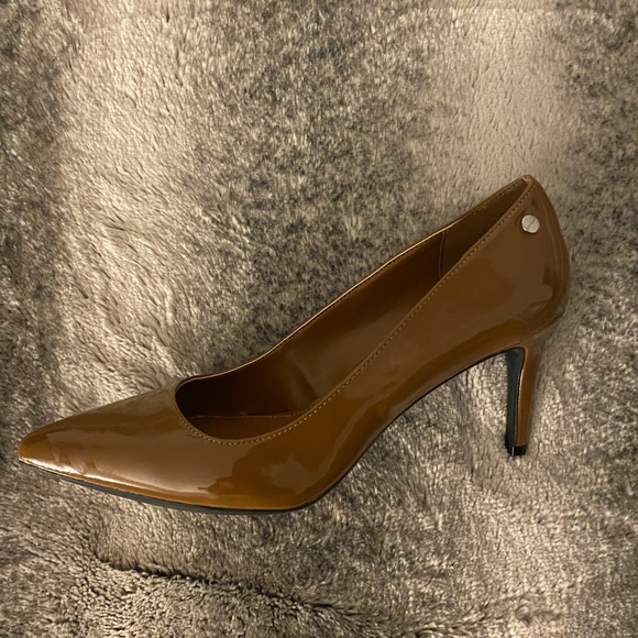 Calvin Klein heels - Picture 3 of 5